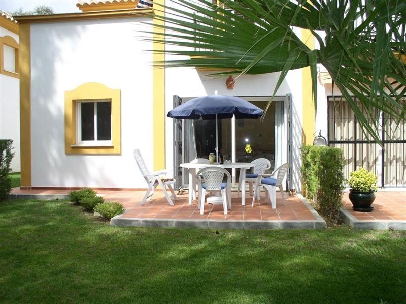 Ground Floor 2 Bed Own Garden Islantilla Golf Apartamento Exterior foto